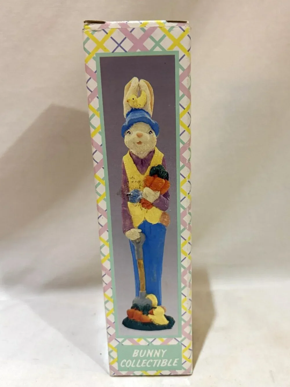 Mr. Bunny Working in Carrot Garden NIB Resin Easter Decor Bunny Collectible